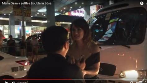 Maria Ozawa Menabrak