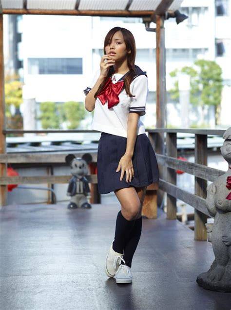 Maria Ozawa Two Boxes
