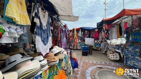 Marigot Market Shopping
