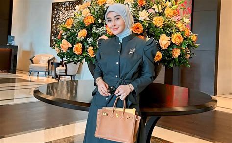 Marissya Icha Biodata