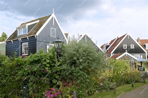 Marken Houses