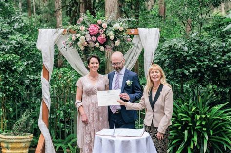 Marriage Celebrant Image