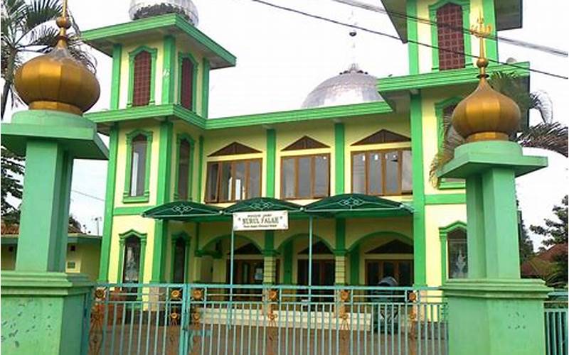 Masjid Jami Al-Falah Aceh Tengah