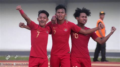 Masuk dalam Tim Nasional Indonesia U-19