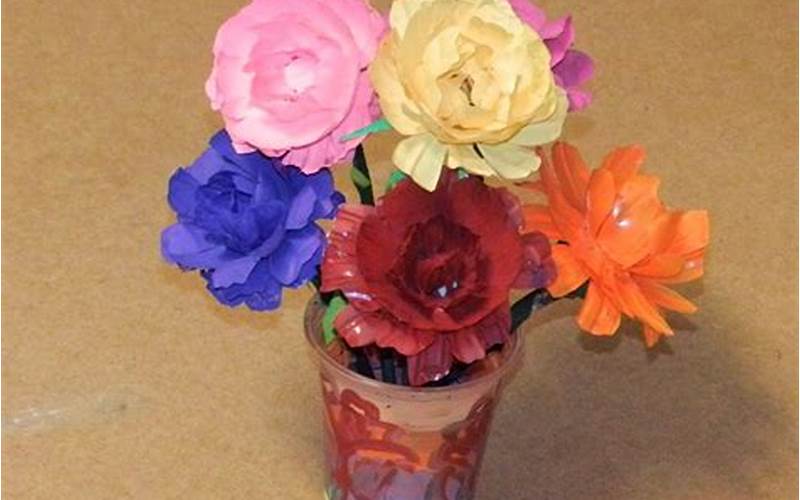 Material Characteristics In Plastic Flower Decorations