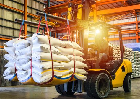 Material Handling Equipment: Mempermudah Proses Logistik Anda