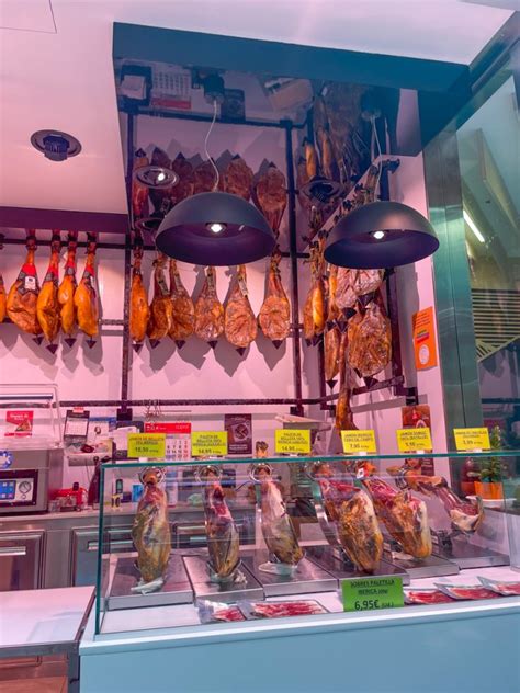 Maximize Barcelona Food Tour
