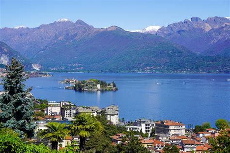 Maximize Lake Maggiore