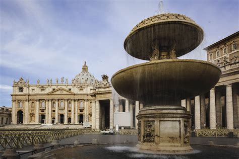 Maximize Vatican Tour
