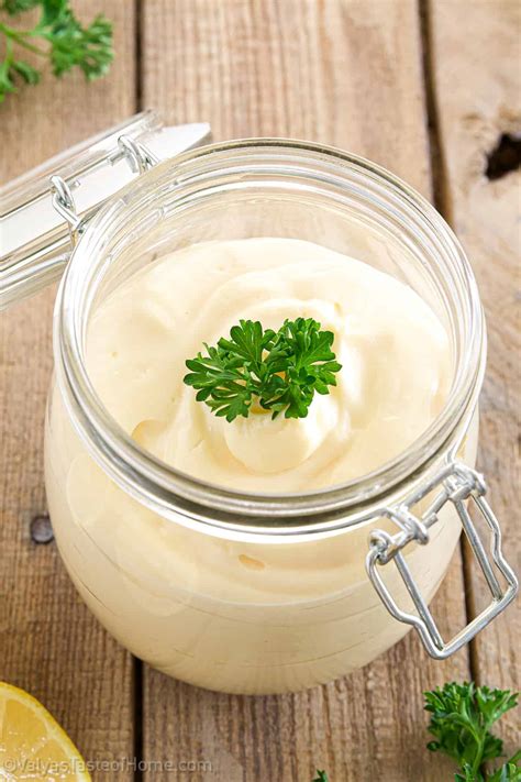 Mayonnaise & Pregnancy: Is It Safe to Eat?