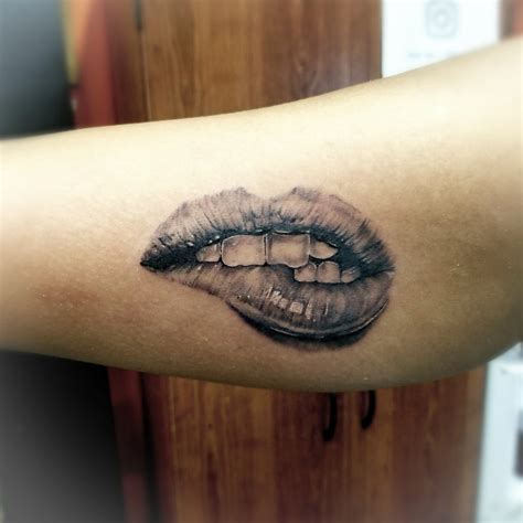 Meaning Of Lips Tattoo