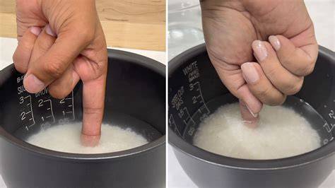 Measuring rice and water