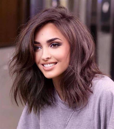 Medium Haircuts