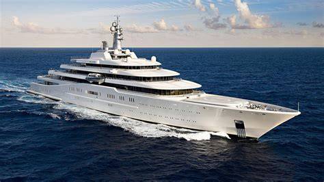 Mega Yachts For Charter