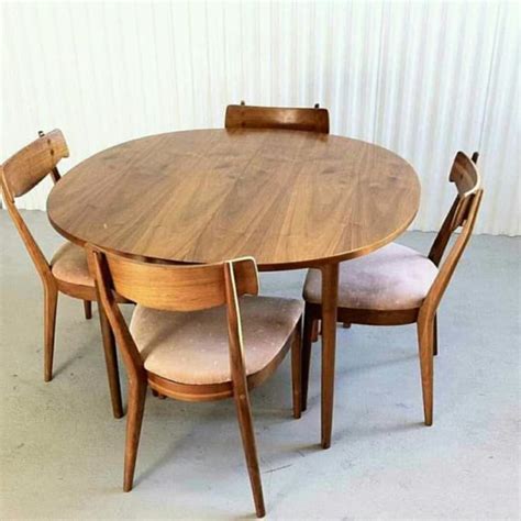 Jual Meja makan bulat kayu jati minimalis round table Kab. Jepara