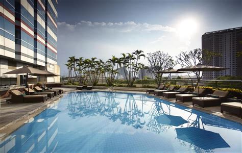 Melia Hanoi Hotel Pool