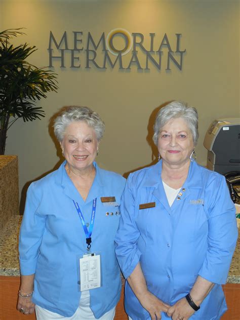 Memorial Hospital Volunteering