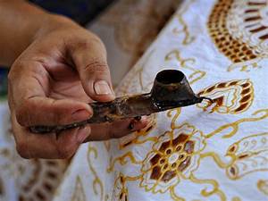 Memperkenalkan Seni Batik Melalui Gelas Batik
