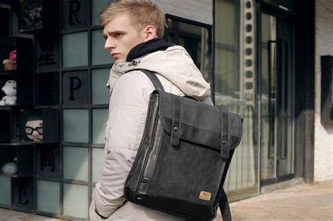 Men's Backpack Outfit: Tips For Fashionable And Functional Style