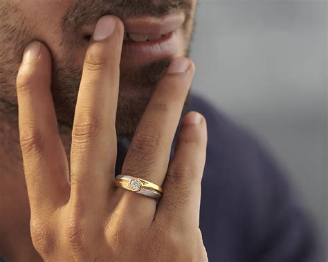 Sparkle & Elegance: Dazzling Men's Wedding Rings with Diamonds for the Ultimate Symbol of Love