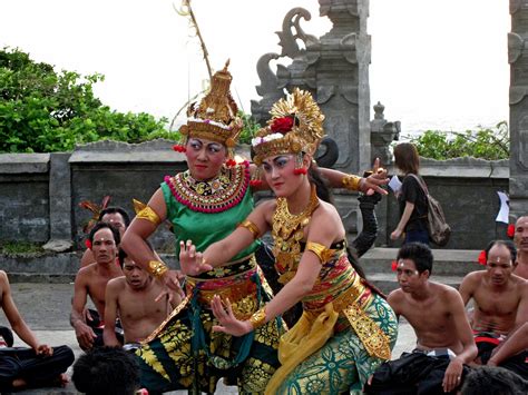 Menari di Indonesia