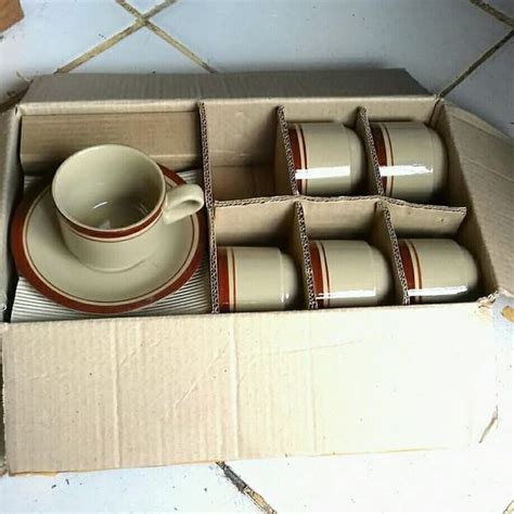 Menata Gelas Keramik 1 Set