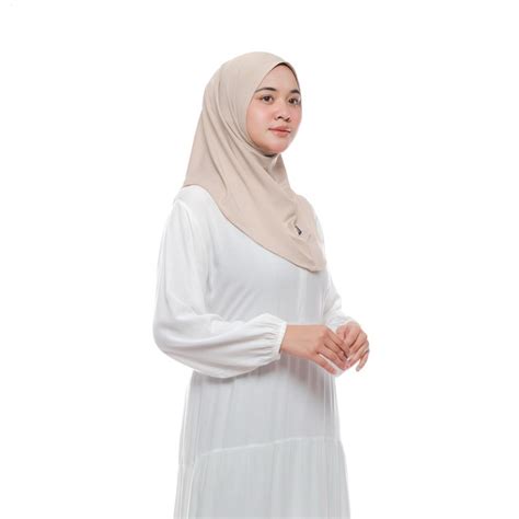 Menata hijab