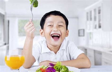 Mengapa Anak-Anak Harus Berhati-hati Saat Memilih Makanan Ringan?