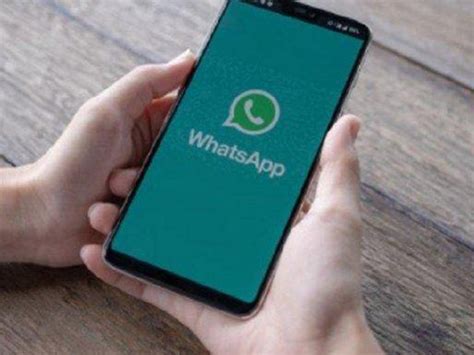 Menggunakan Fitur WhatsApp Web