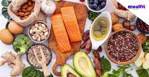 Mengkonsumsi Makanan Sehat