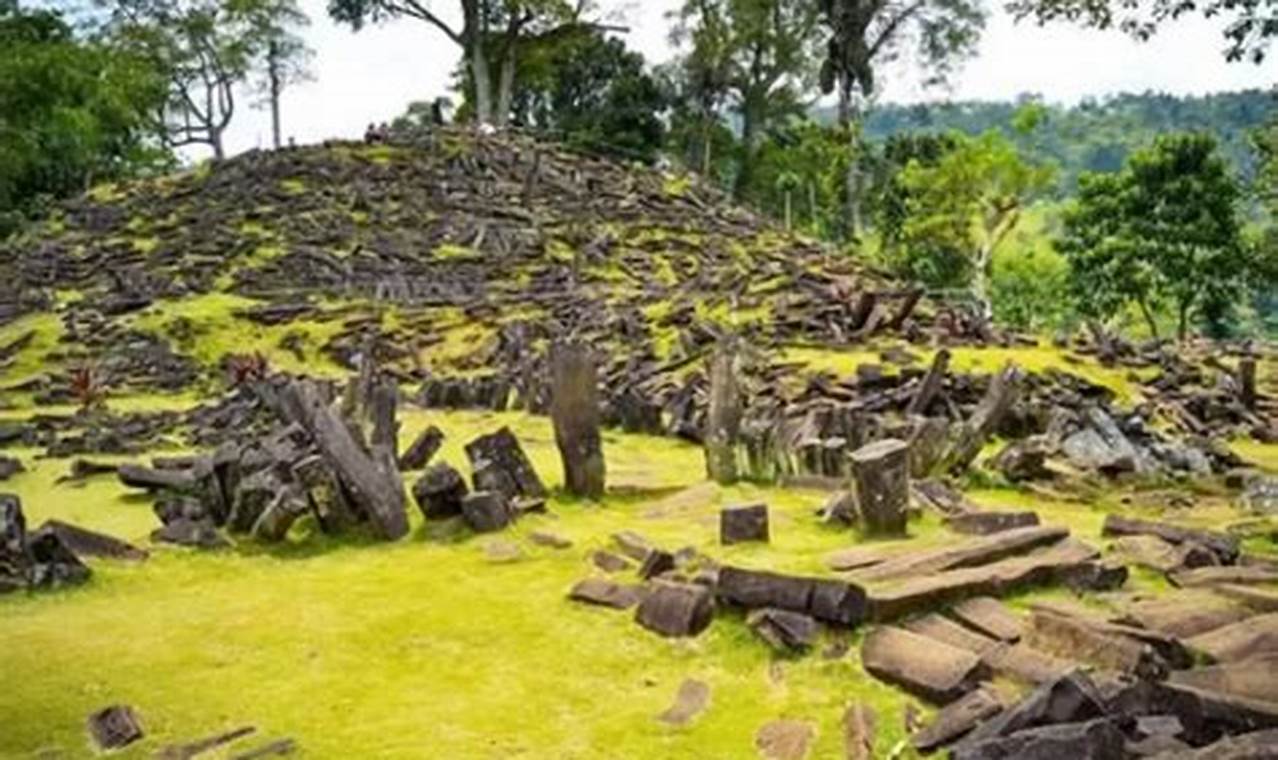 Mengungkap Misteri Kuno: 10 Situs Arkeologi Paling Menarik di Dunia