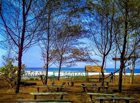 Menikmati Keindahan Pantai Ketawang di Purworejo, Jawa Tengah