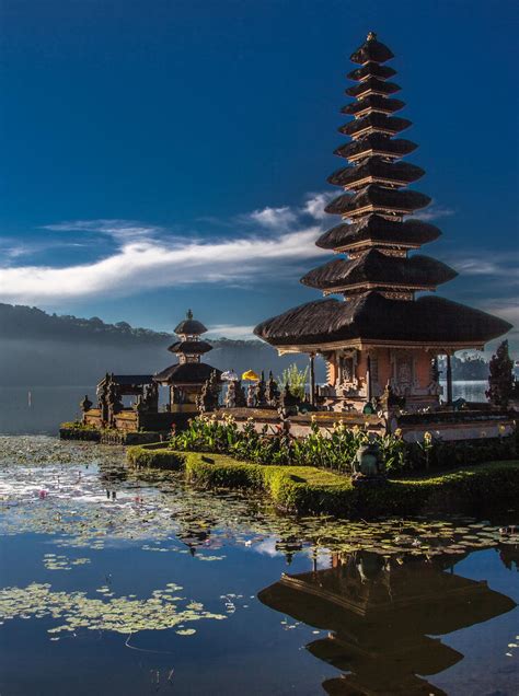 Danau Beratan Bedugul, Danau Kece di Bali! GoTravelly