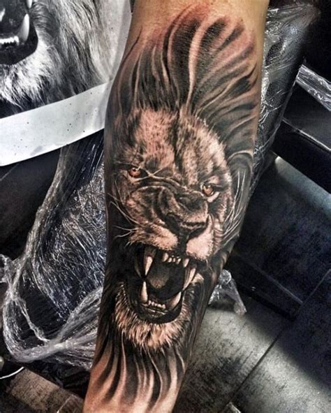 Mens Tattoos Lion