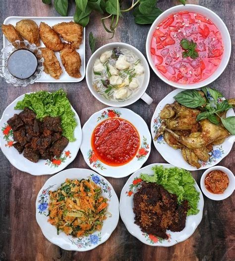 Menu Berbuka Puasa Makanan Ringan untuk Orang Indonesia