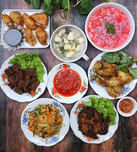 Menu Sahur Ala Restoran di Indonesia