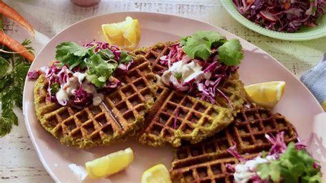 https://tse1.mm.bing.net/th?q=Menyajikan+waffle