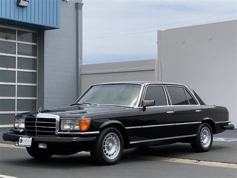 Unleash Power and Luxury: Exploring the Mighty Mercedes-Benz 450 SEL 6.9!