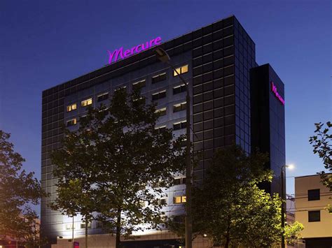 Mercure Hotel Den Haag Central Shopping and Dining