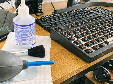 Method 7: Clean the Keyboard