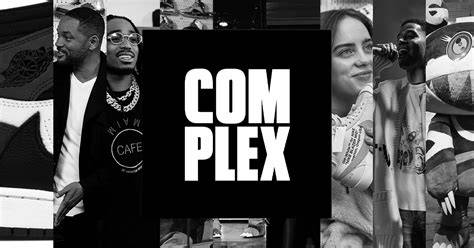 Mia Khalifa Complex News