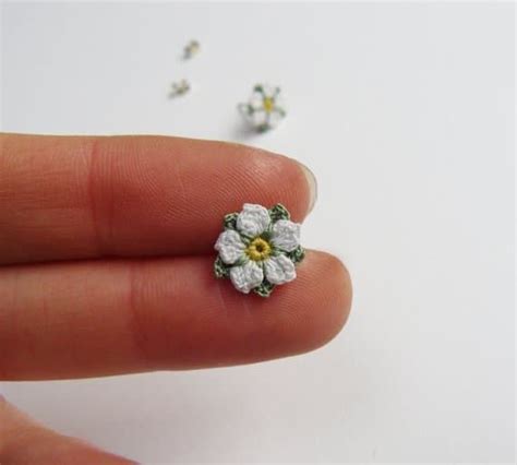 Micro Crochet Flowers