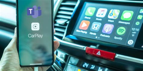 Microsoft Teams CarPlay