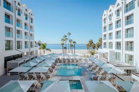 Mid-Range Hotels Santa Monica