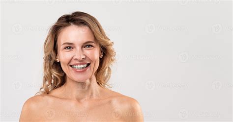 The Empowering Beauty of the Middle Age Nude Woman: Celebrating Femininity at Its Finest