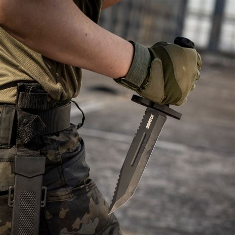 Military Knife Combat