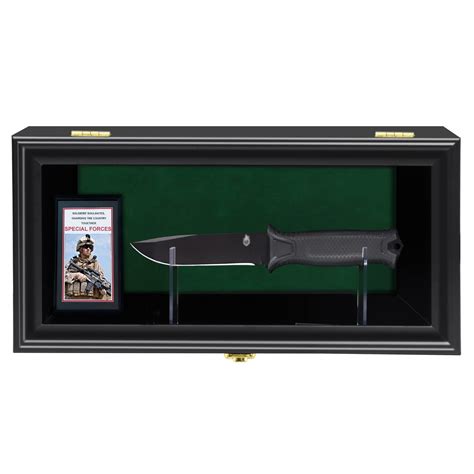 Military Knife Display