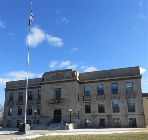 Mille Lacs County Courthouse