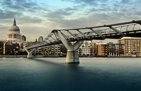 Millennium Bridge