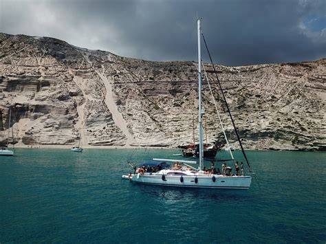 Milos Sailing Experience
